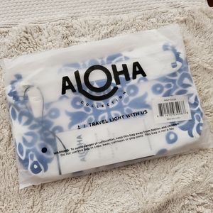 Aloha zip pouch